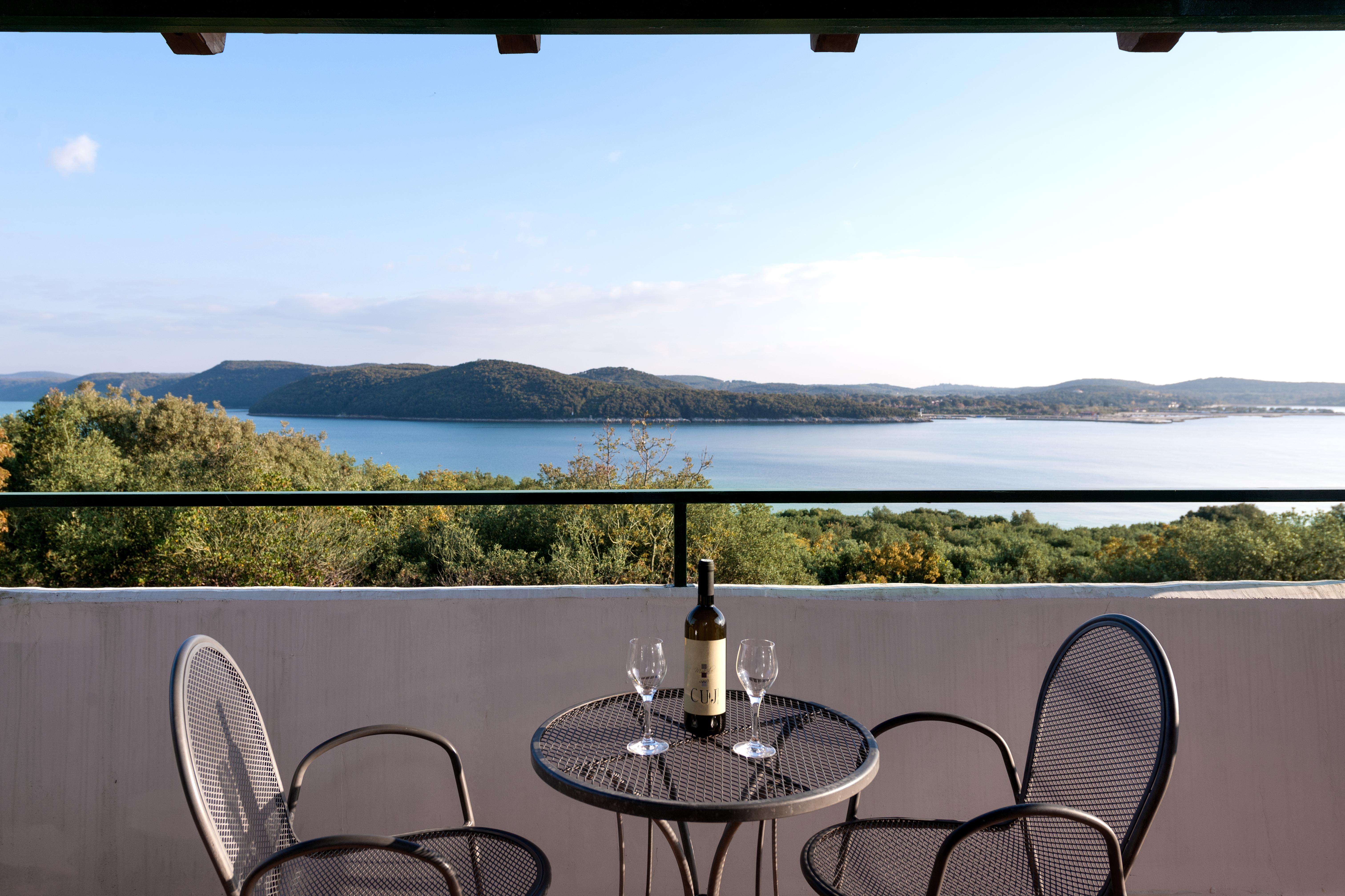 Maistra Select Koversada Naturist Apartments Vrsar Exterior photo